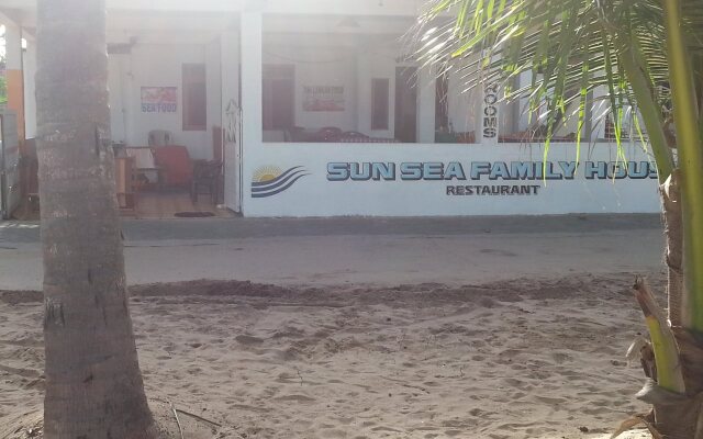 Sun Sea Family House