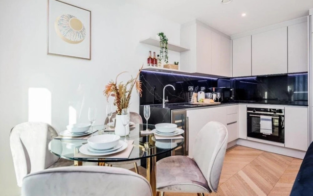 Cosy London Apartment Near River Thames