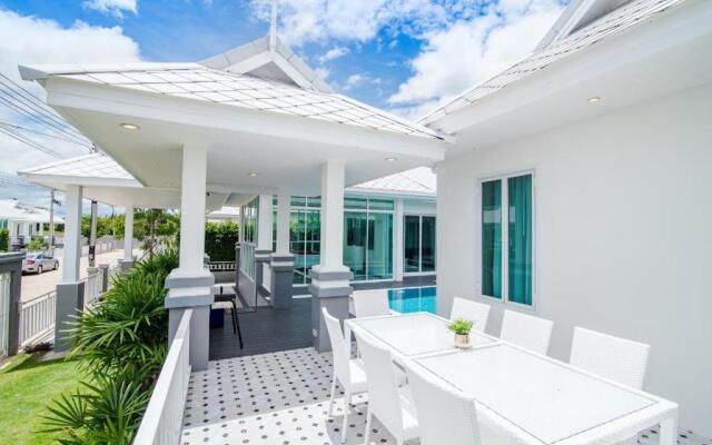 Marwin Pool Villa 8