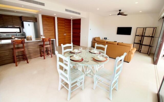 Delta I 601 Alamar Apartment Apts