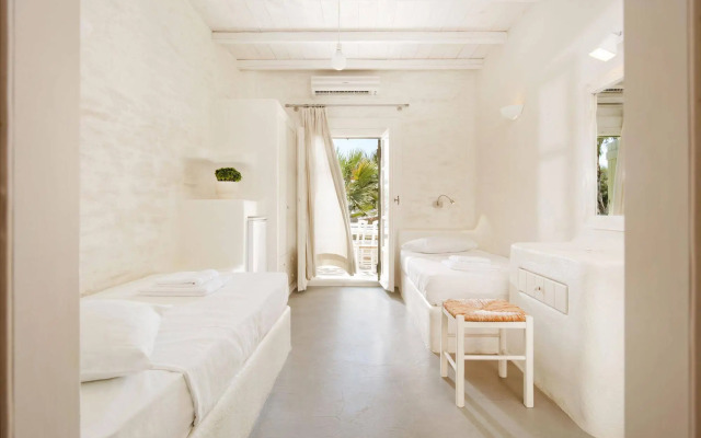 Yialos Ios Hotel