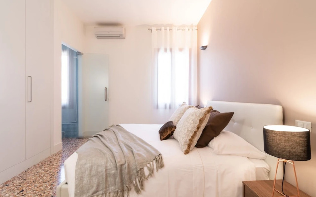 Casanova Deluxe Apartment