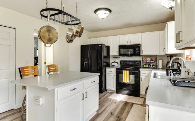 Indianapolis Rental Home w/ Gym: Near Speedway!