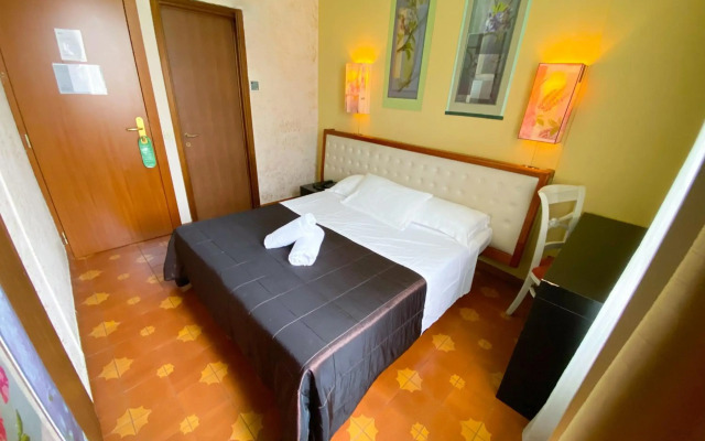 Roma Room Hotel