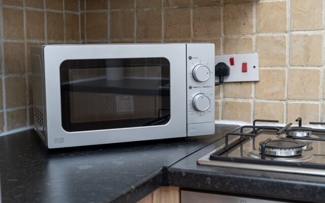 Luxurious 2 bed House - Free Parking