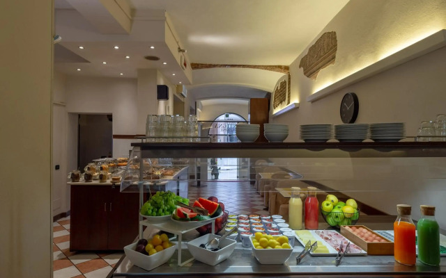 Hotel Antica Dimora , Mantegna Hotels