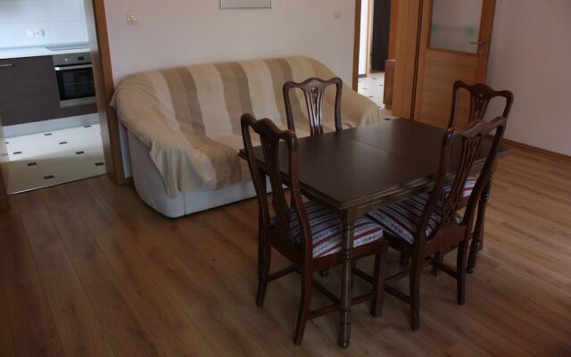 Pintar Apartment