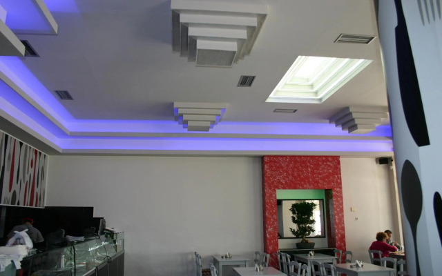 Hotel Petit Palais
