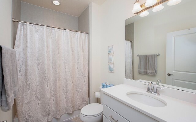 The Blue Turtle 3 Bedroom Townhouse