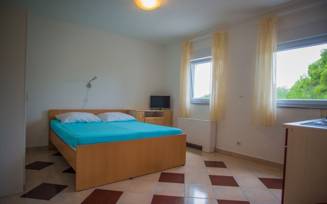 Apartments Nina