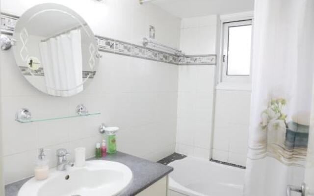 European Uni Apartment