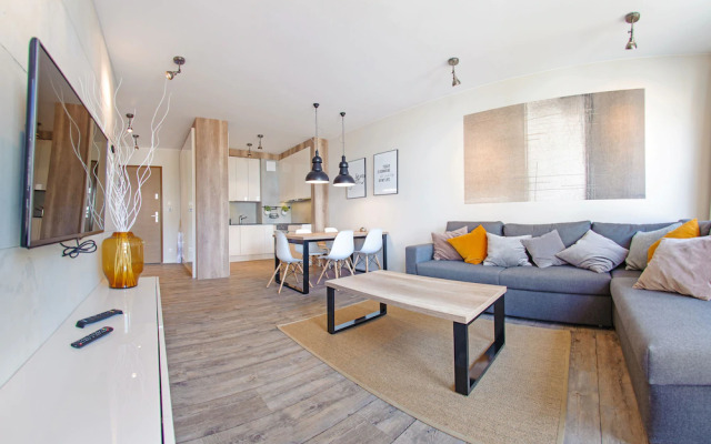 Aquarius Apartment
