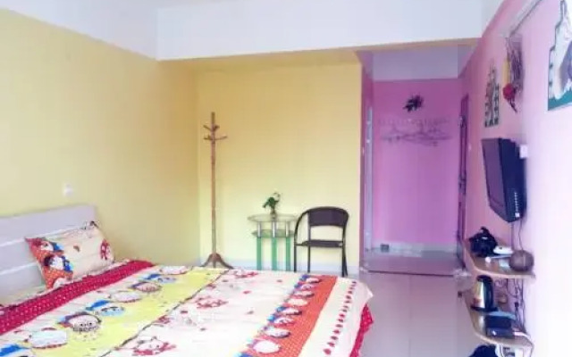 Sanya Rainbow Footprint Guesthouse