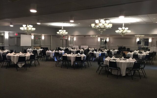 Garden Hotel and Conference Center