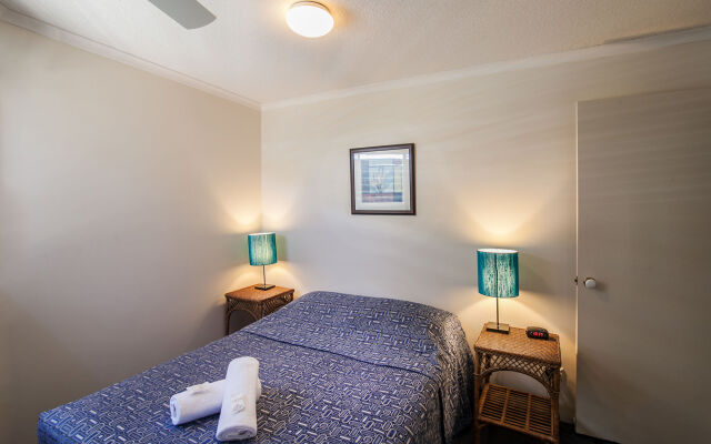 Burlington Holiday Apartments