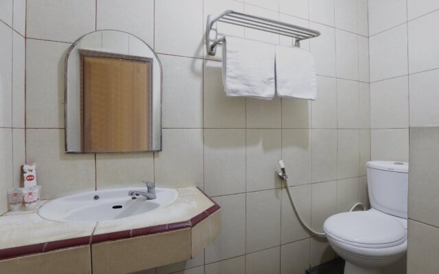 OYO 132 Anggrek Murni Residence