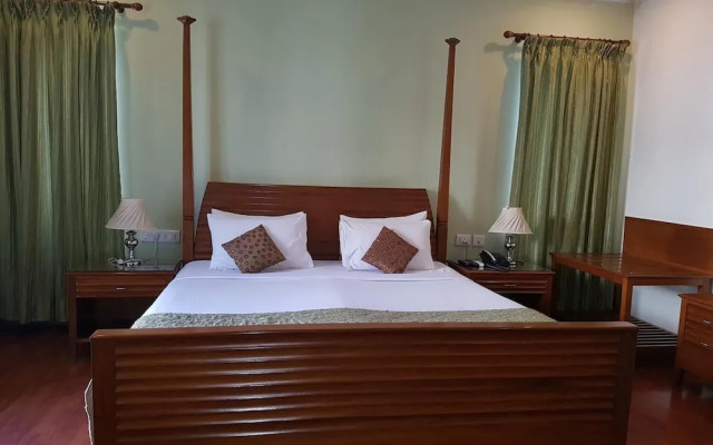Hotel Trinity Suites