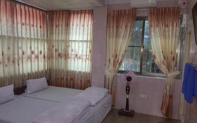 Red Dragon Hotel Hsipaw