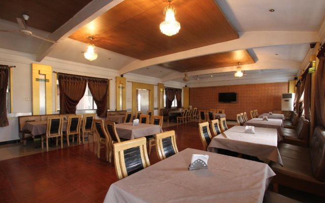 Hotel Dhammanagi Comforts by OYO Rooms