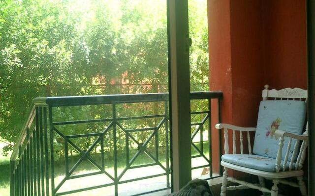 Cozy apartment with a private garden in Giza