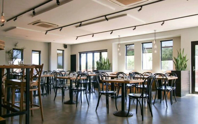 Margarets Beach Resort