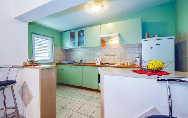 Amazing Home in Omis With Wifi and 2 Bedrooms
