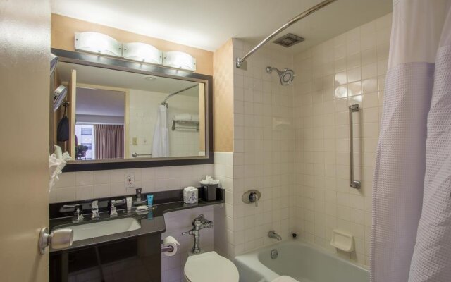 City Place St. Louis - Downtown Hotel