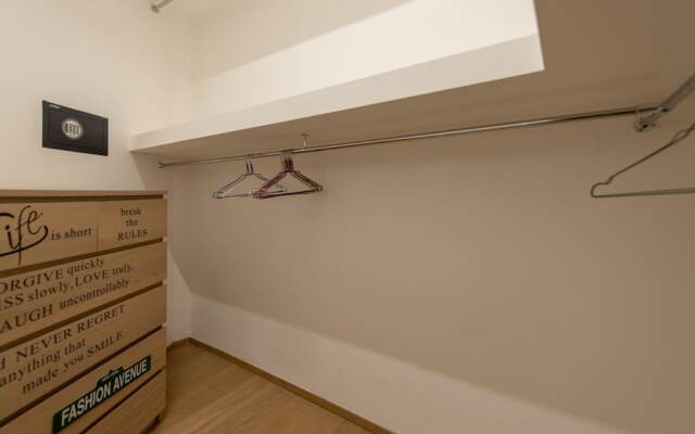 Wagner Apartment - Corso Vercelli