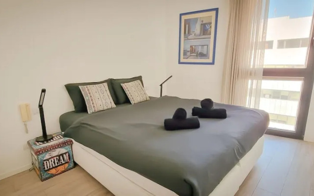 Maon Saphir in Tel Aviv-yafo