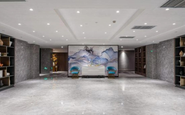 Taizhou Meizhu Hotel (Jiaojiang City Government Avenue Baolongcheng Store)