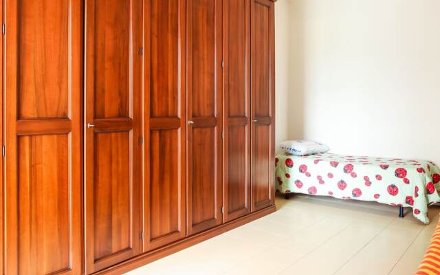 Graceful Apartment in Napoli With Balcony