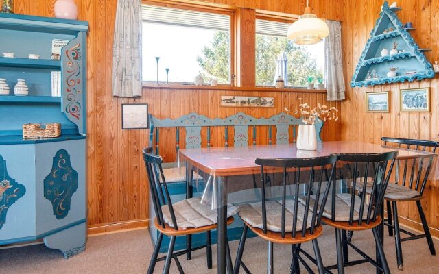 6 Person Holiday Home in Ringkobing-by Traum