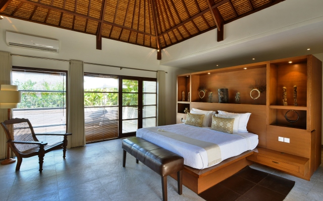Nyaman Villas