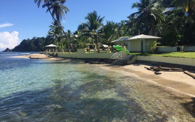 Coconut Grove Lodge