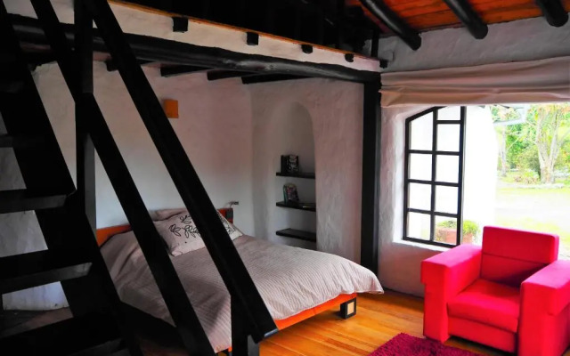Sierra Alisos Hotel de Campo