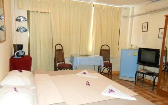 Bayleaves Guesthouse