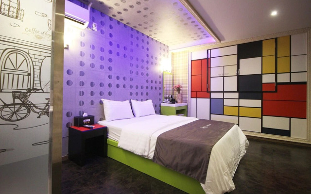 Buan Gyeokpo Jazz Motel and Pension