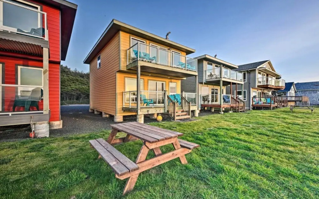 Sanderling Sea Cottages, Unit 9 With Ocean Views!