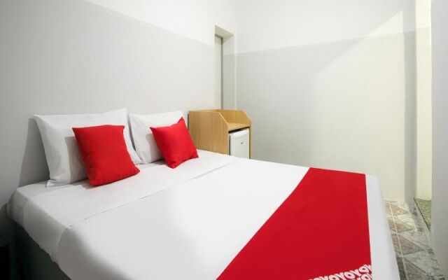 Oyo 131 Girassol Carioca