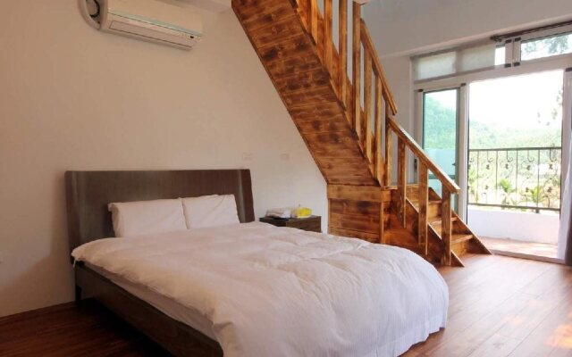 Song Yue Bed & Breakfast