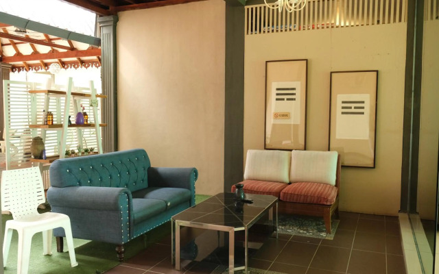 Destini Akef Villa