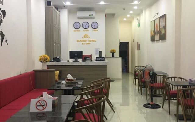 AMILA NGUYEN HUE HOTEL by SAZI