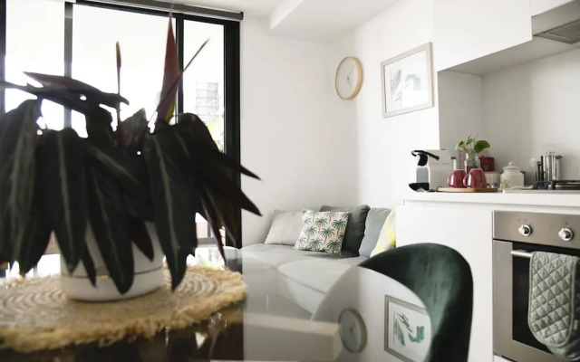 Cosy Apartment in Trendy Collingwood