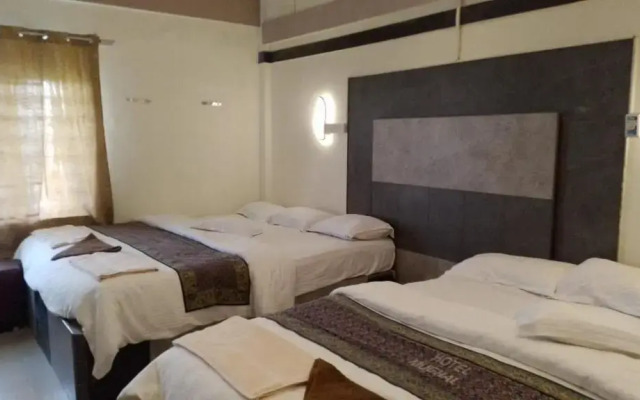Royal Mughal by OYO Rooms