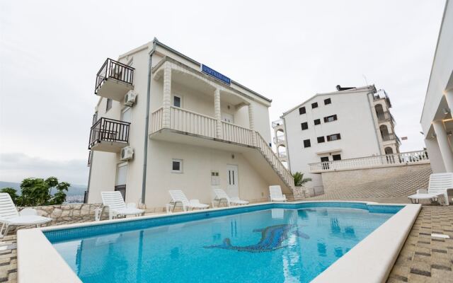 Apartments Nikola