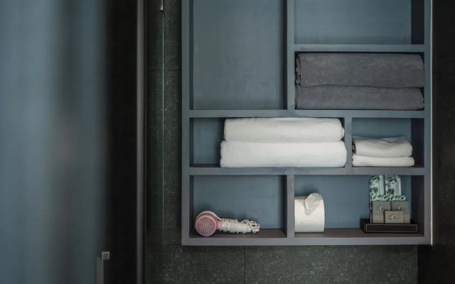 LuxuryLivingwithPremiumAmenitiesC158