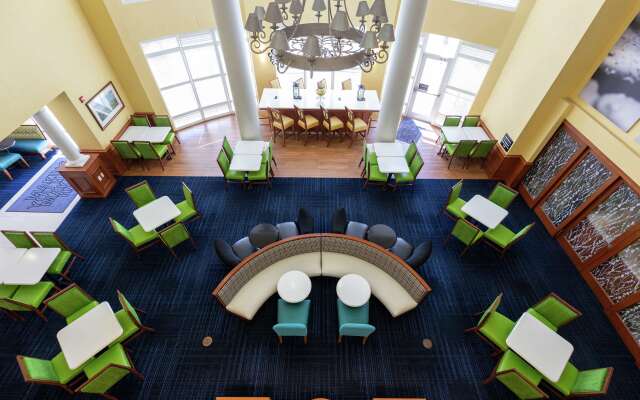 Hampton Inn & Suites Jacksonville Deerwood Park