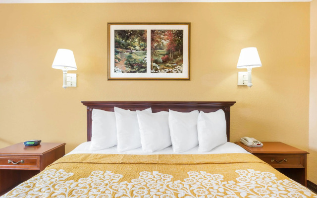 Howard Johnson by Wyndham Orlando/International Drive