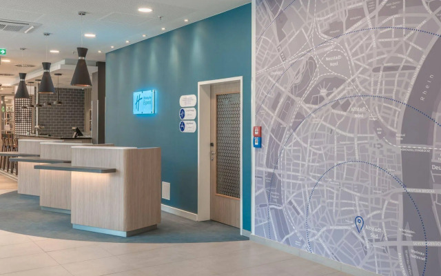 Premier Inn Cologne City Sud Hotel