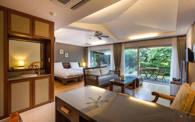 Seaes Hotel & Resort